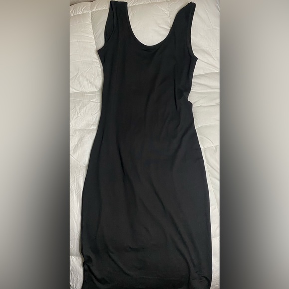 Long and stretchy black dress - Picture 1 of 2